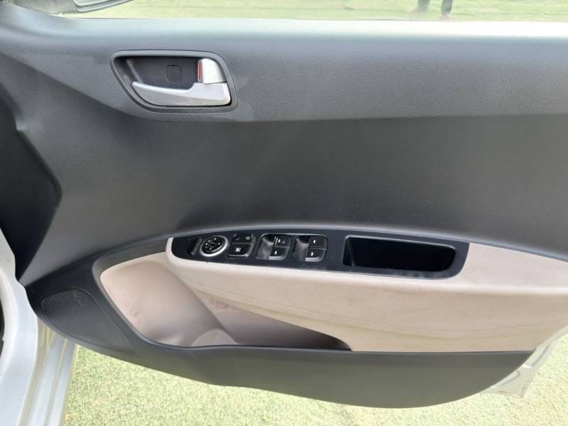 Used 2017 Hyundai Grand i10 Used 2017 Hyundai Grand i10