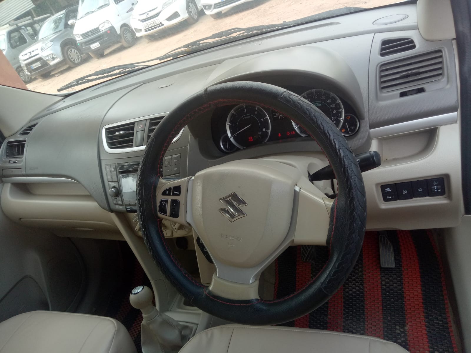 Ertiga image 7 Ertiga image 7