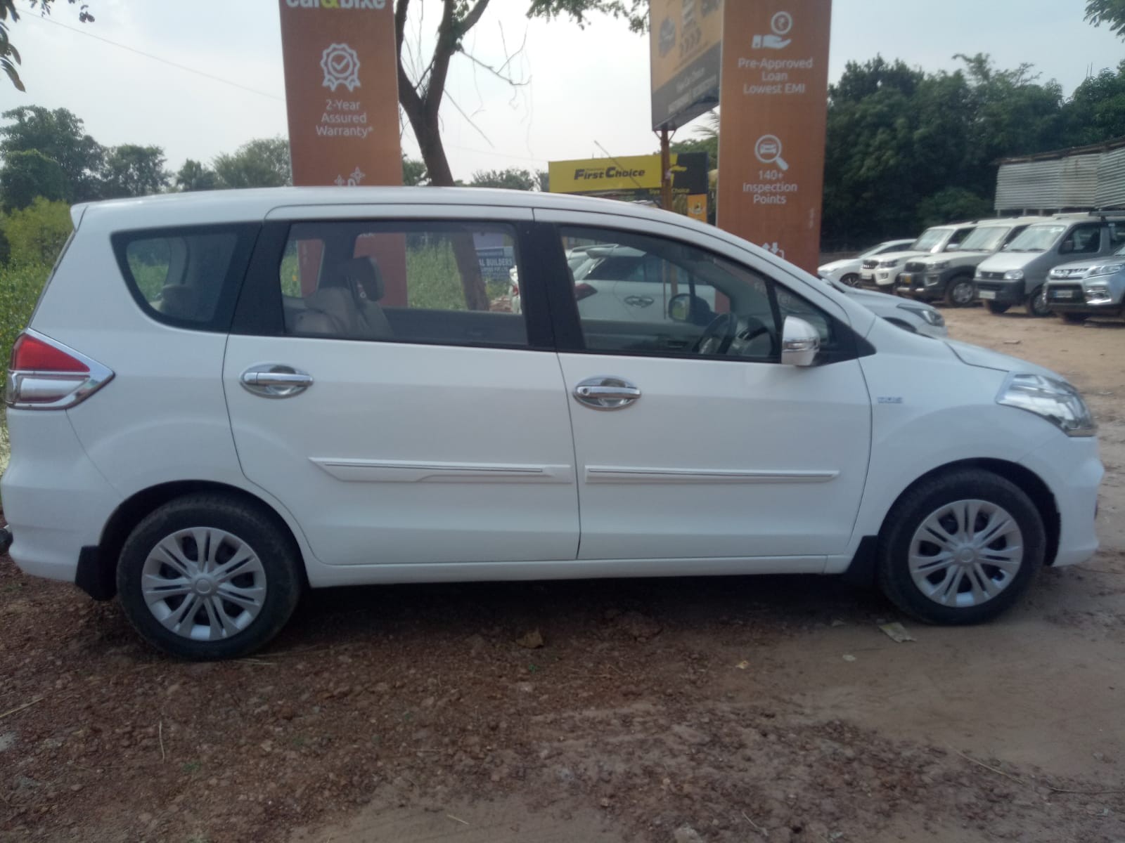 Ertiga image 2 Ertiga image 2