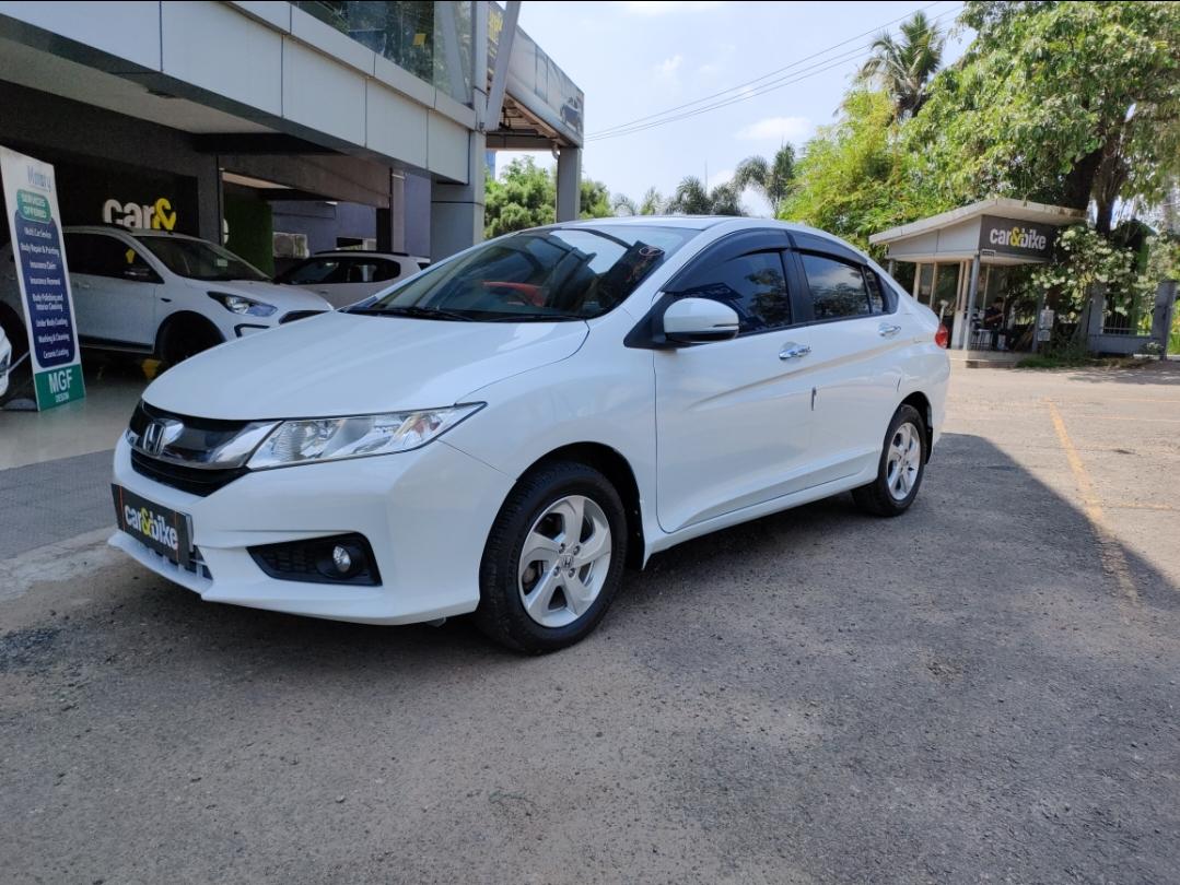 2016 होंडा सिटी VX MT Petrol BS IV 2016 होंडा सिटी VX MT Petrol BS IV