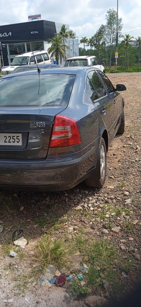 2007 स्कोडा ऑक्टाविया 1.9 Elegance Diesel MT 2007 स्कोडा ऑक्टाविया 1.9 Elegance Diesel MT