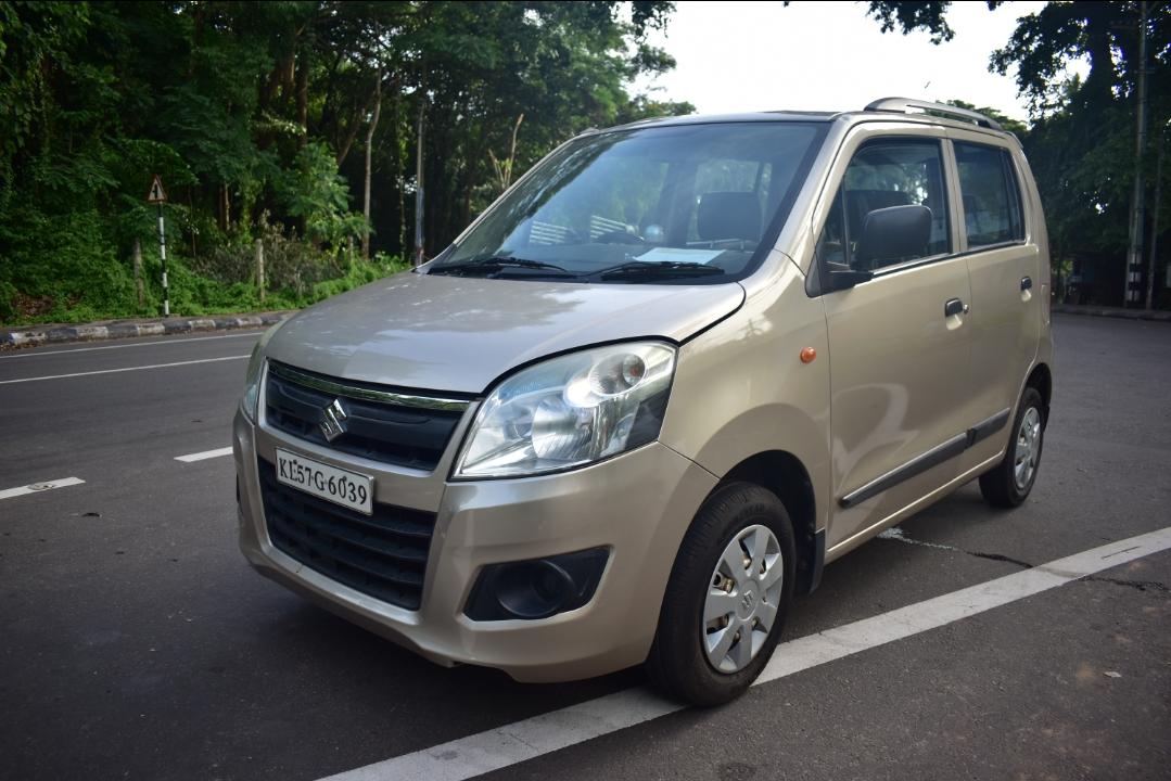 2013 मारुति सुजुकी वैगन आर LXI 1.0 BS IV 2013 मारुति सुजुकी वैगन आर LXI 1.0 BS IV