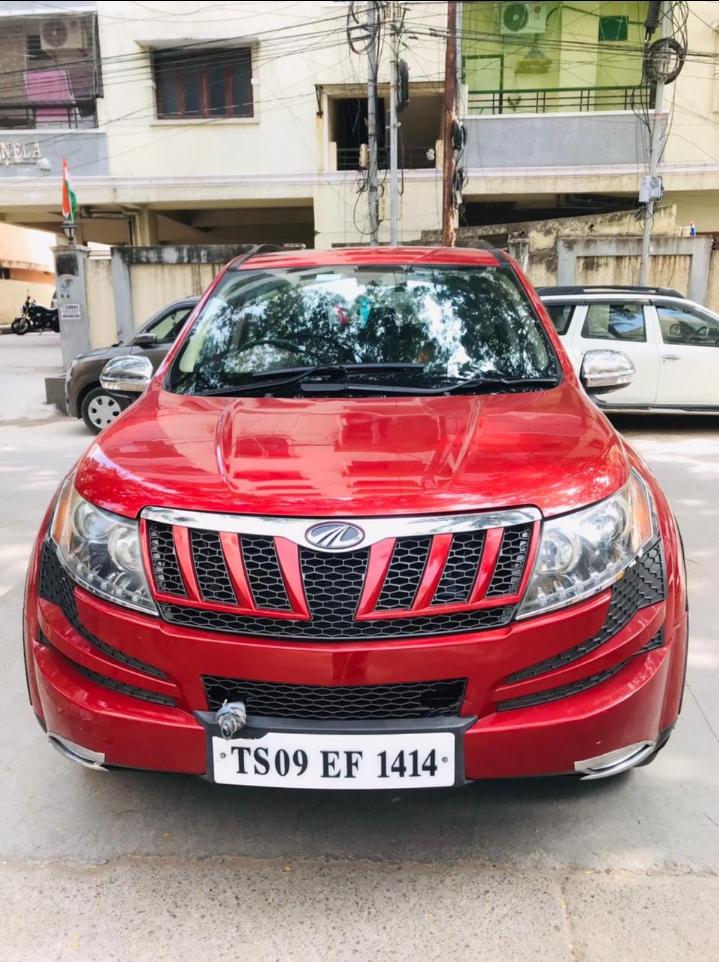 2015 महिंद्रा एक्सयूवी500 W8 FWD 2015 महिंद्रा एक्सयूवी500 W8 FWD