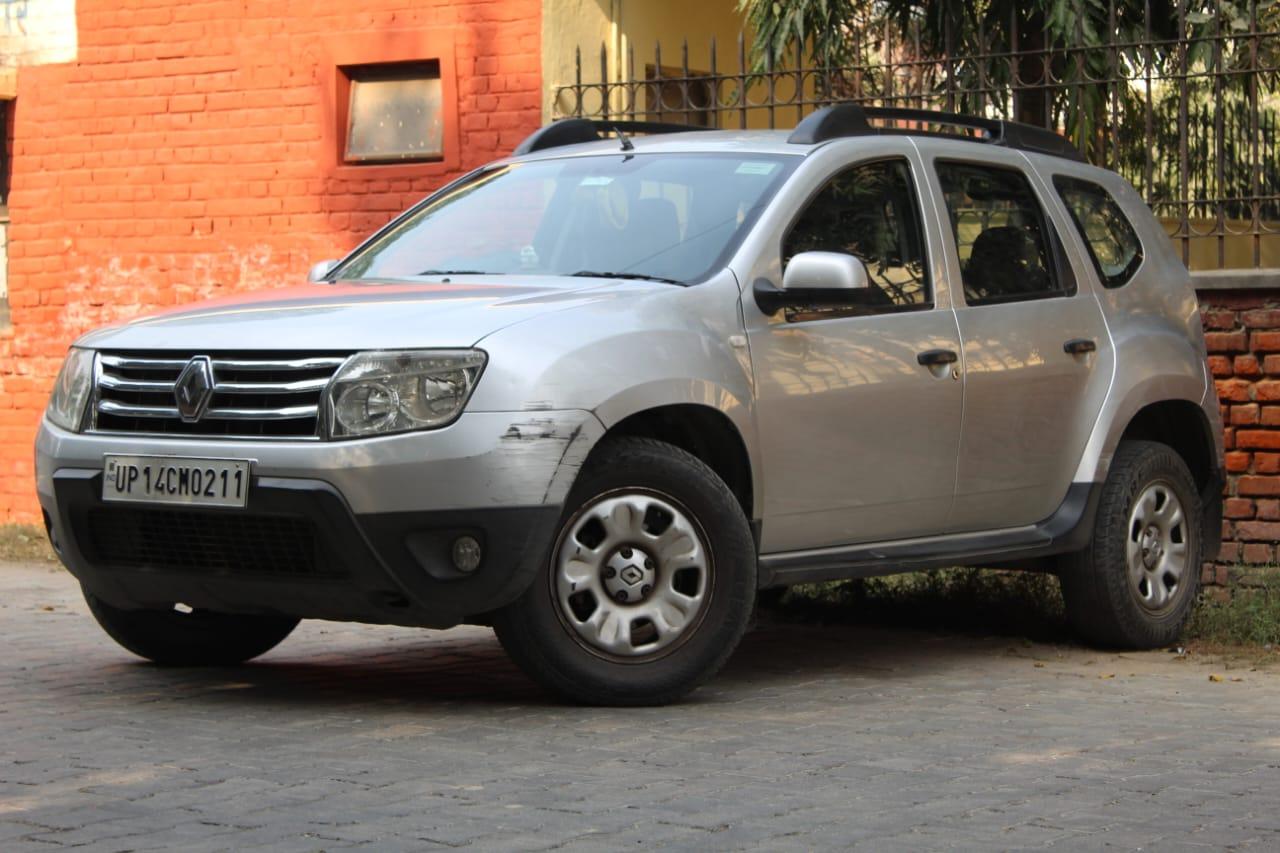 2014 रेनो डस्टर RxL Diesel 110 PS AWD 2014 रेनो डस्टर RxL Diesel 110 PS AWD