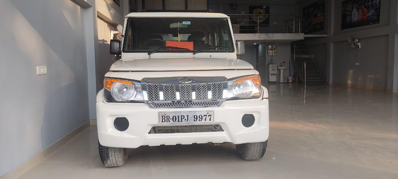 2017 महिंद्रा बोलेरो Power Plus ZLX BS4 2017 महिंद्रा बोलेरो Power Plus ZLX BS4