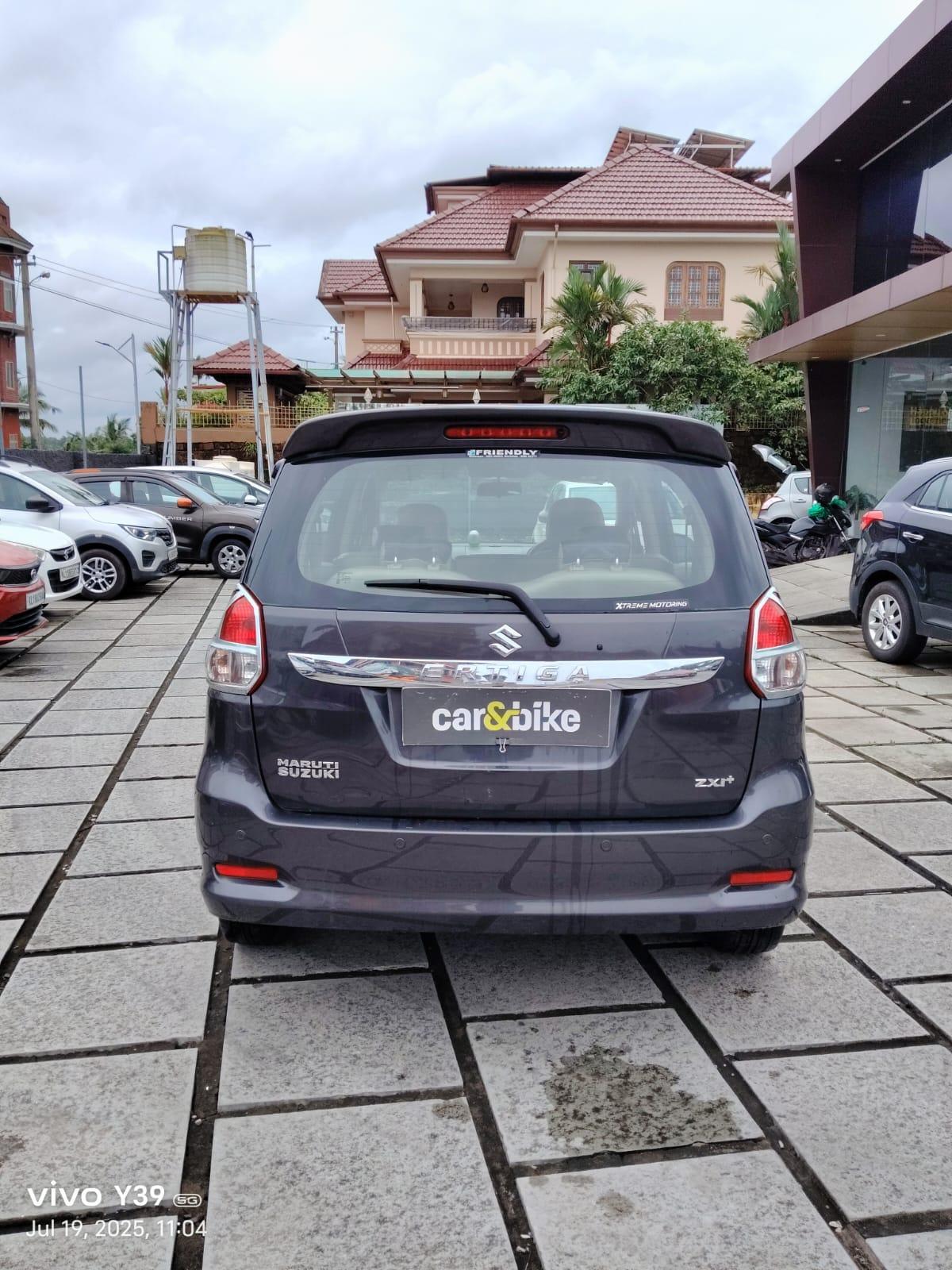 यूज़्ड 2017 मारुति सुजुकी अर्टिगा, Thottada, Kannur 2 यूज़्ड 2017 मारुति सुजुकी अर्टिगा, Thottada, Kannur 2