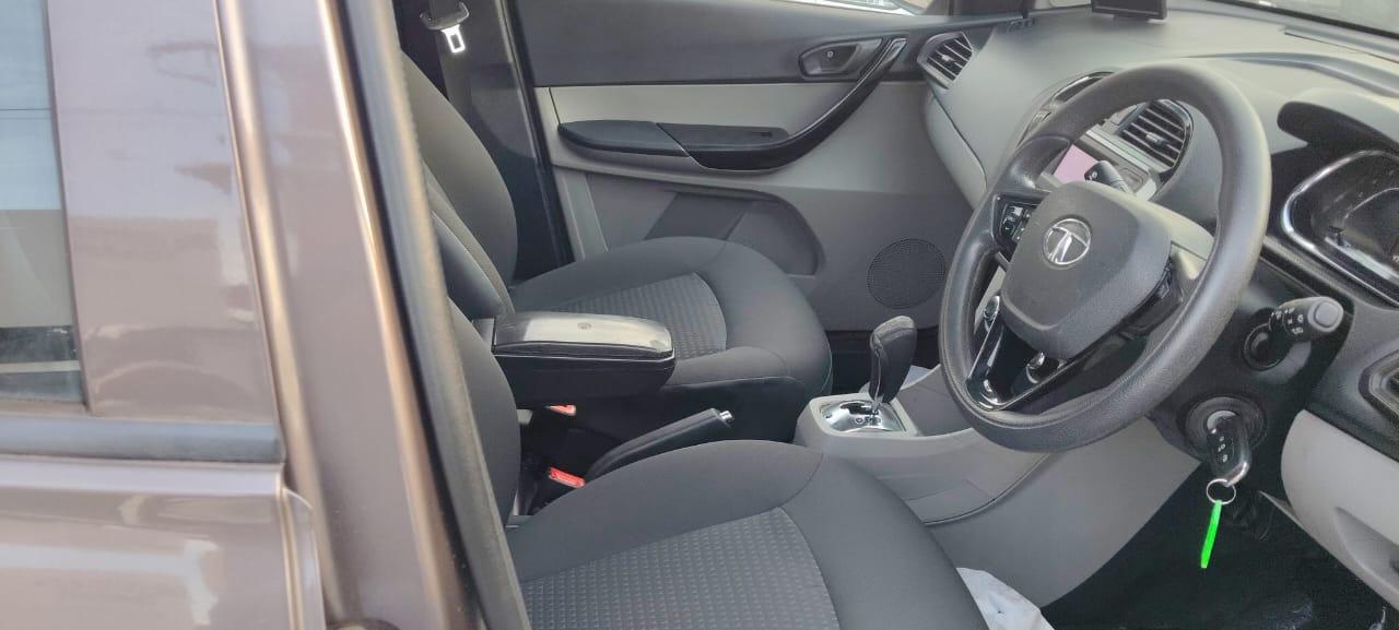 यूज़्ड 2019 टाटा टियागो, Thottada, Kannur 15 यूज़्ड 2019 टाटा टियागो, Thottada, Kannur 15