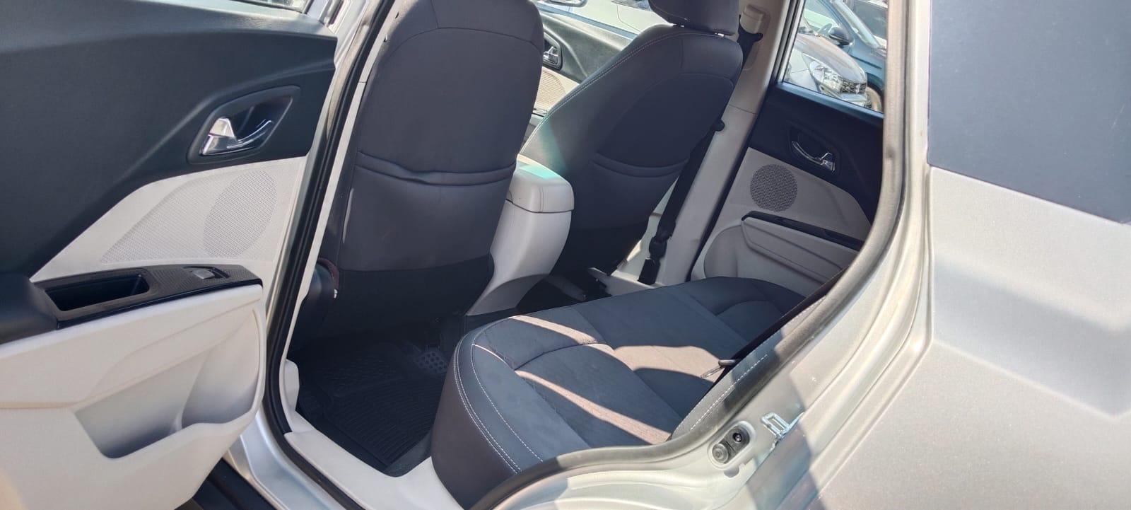 यूज़्ड 2020 महिंद्रा एक्सयूवी300, Thottada, Kannur 14 यूज़्ड 2020 महिंद्रा एक्सयूवी300, Thottada, Kannur 14