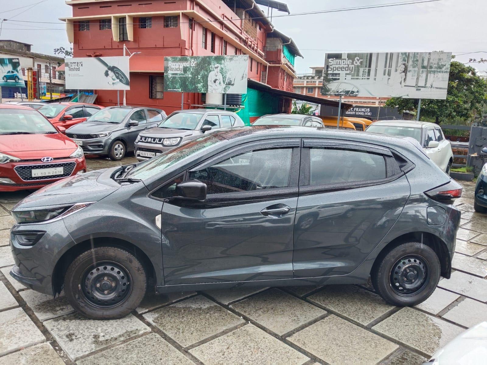 यूज़्ड 2020 टाटा अलट्रोज़, Thottada, Kannur 1 यूज़्ड 2020 टाटा अलट्रोज़, Thottada, Kannur 1