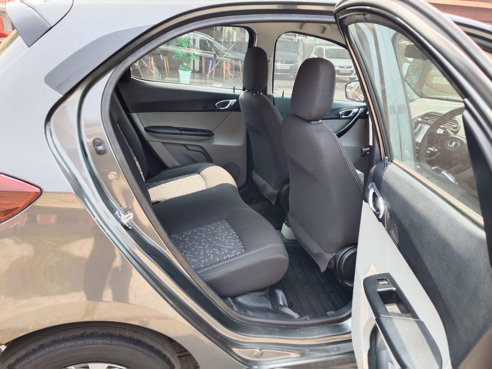 यूज़्ड 2020 टाटा टियागो, Thottada, Kannur 14 यूज़्ड 2020 टाटा टियागो, Thottada, Kannur 14