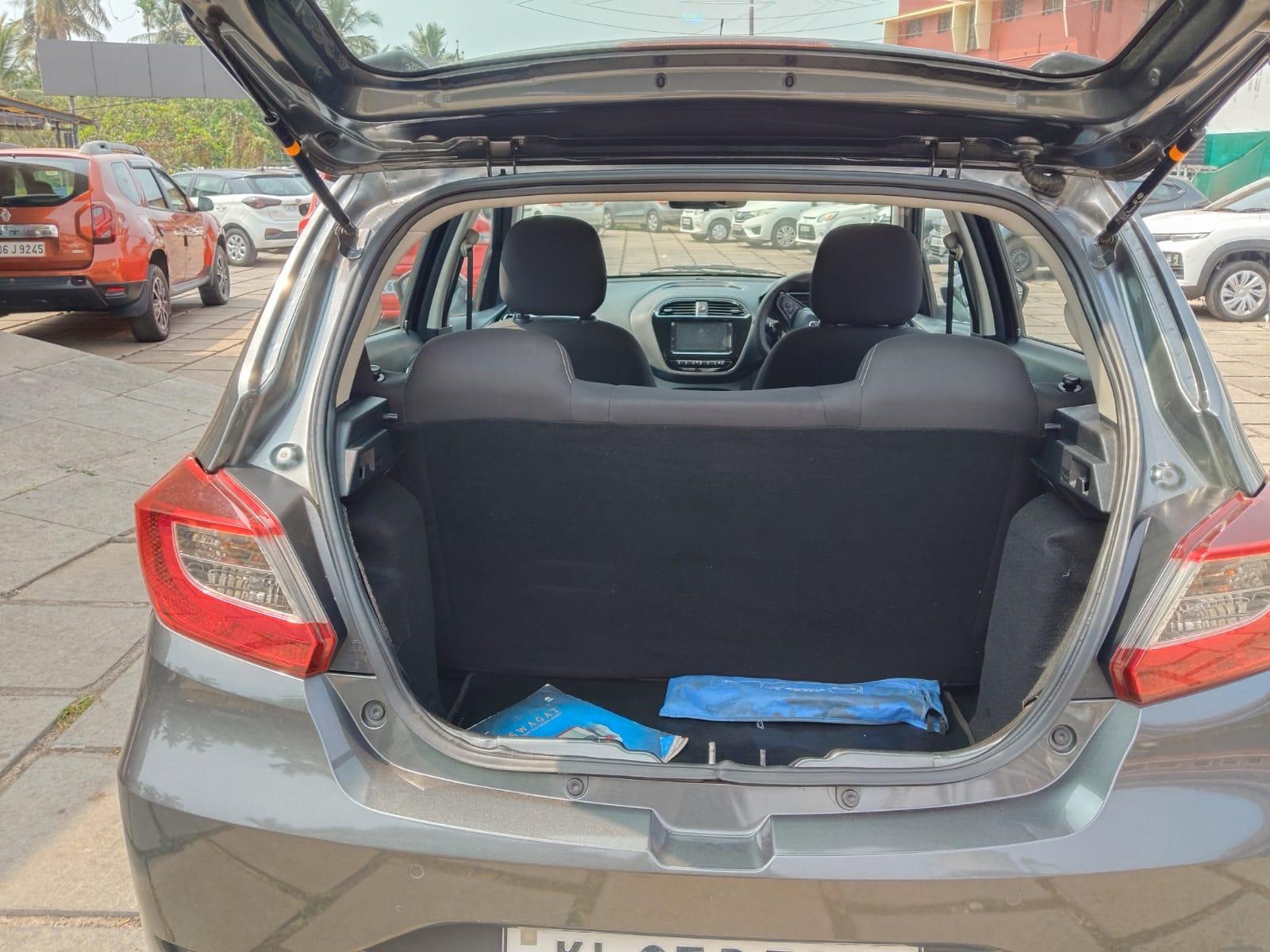 यूज़्ड 2020 टाटा टियागो, Thottada, Kannur 9 यूज़्ड 2020 टाटा टियागो, Thottada, Kannur 9