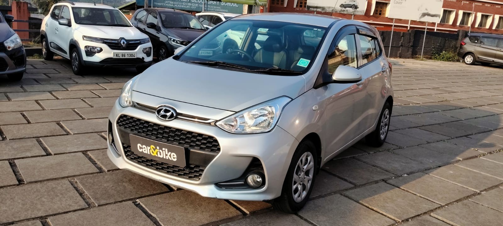 Used 2017 Hyundai Grand i10 Used 2017 Hyundai Grand i10