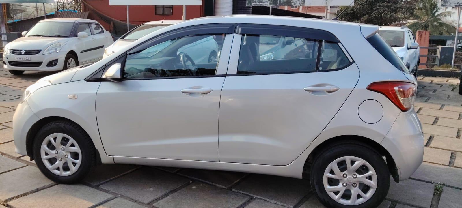 यूज़्ड 2017 ह्युंडई ग्रैंड आई10, Thottada, Kannur 1 यूज़्ड 2017 ह्युंडई ग्रैंड आई10, Thottada, Kannur 1