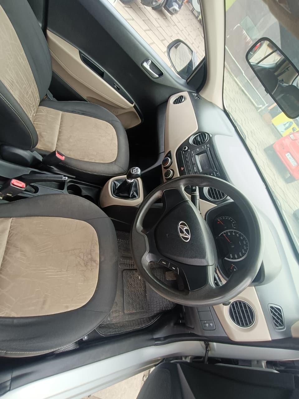 यूज़्ड 2014 ह्युंडई ग्रैंड आई10, Thottada, Kannur 11 यूज़्ड 2014 ह्युंडई ग्रैंड आई10, Thottada, Kannur 11