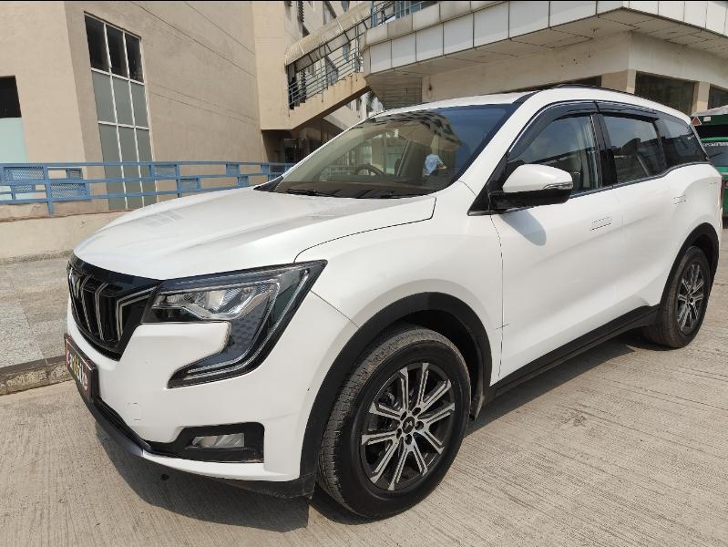 2025 महिंद्रा एक्सयूवी700 AX7 MT Diesel 7 STR 2025 महिंद्रा एक्सयूवी700 AX7 MT Diesel 7 STR