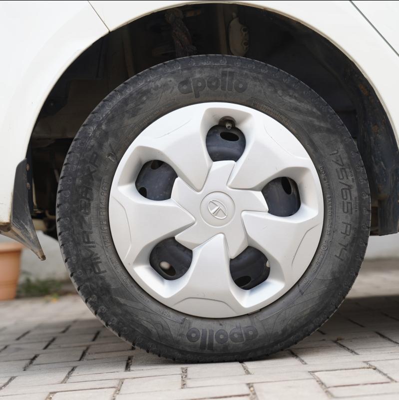 यूज़्ड 2023 टाटा टियागो ईवी, Spaze Business Park, Gurgaon 8 यूज़्ड 2023 टाटा टियागो ईवी, Spaze Business Park, Gurgaon 8