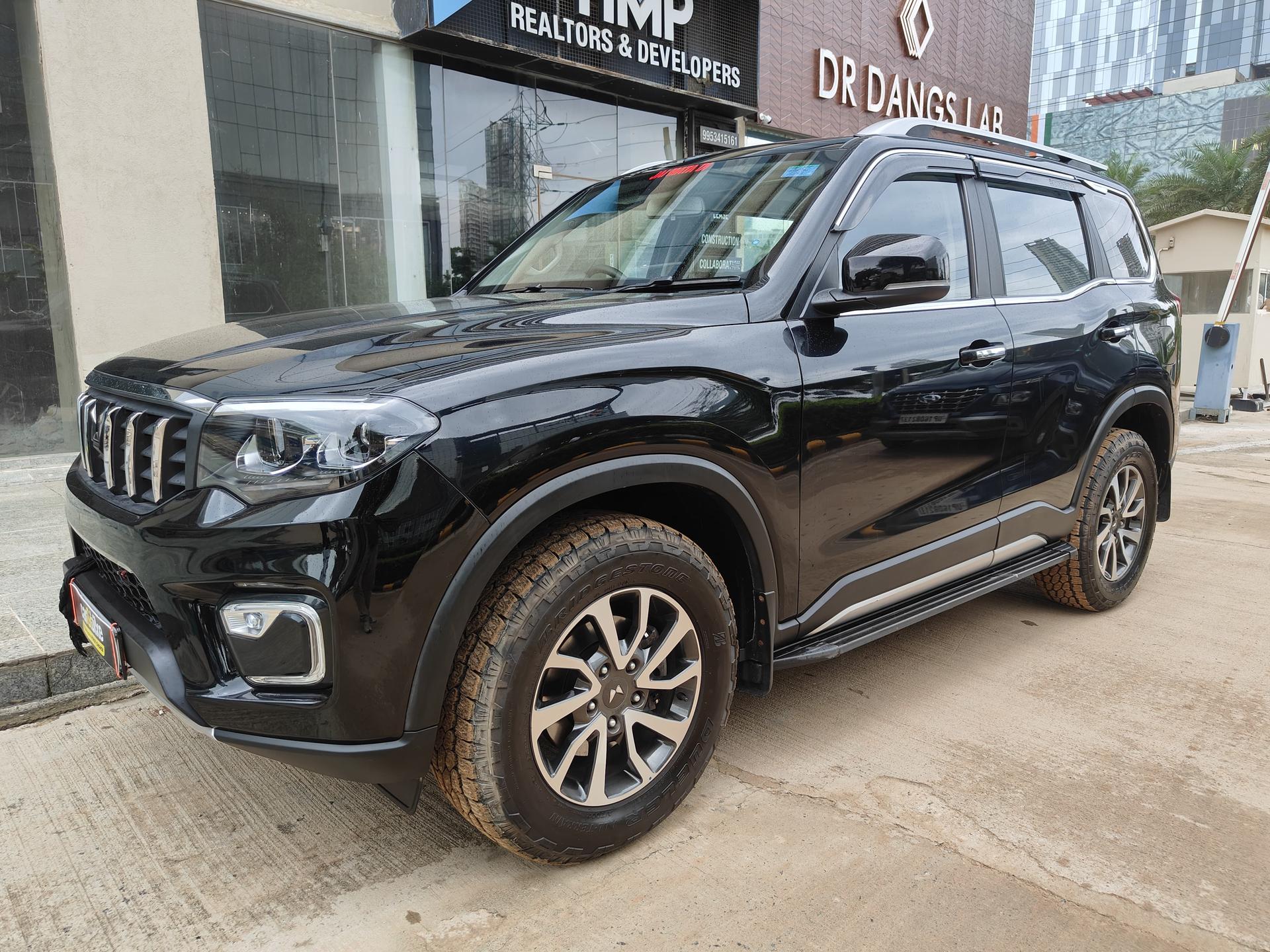 2025 महिंद्रा स्कॉर्पियो-N Z2 E 7 STR Petrol 2025 महिंद्रा स्कॉर्पियो-N Z2 E 7 STR Petrol