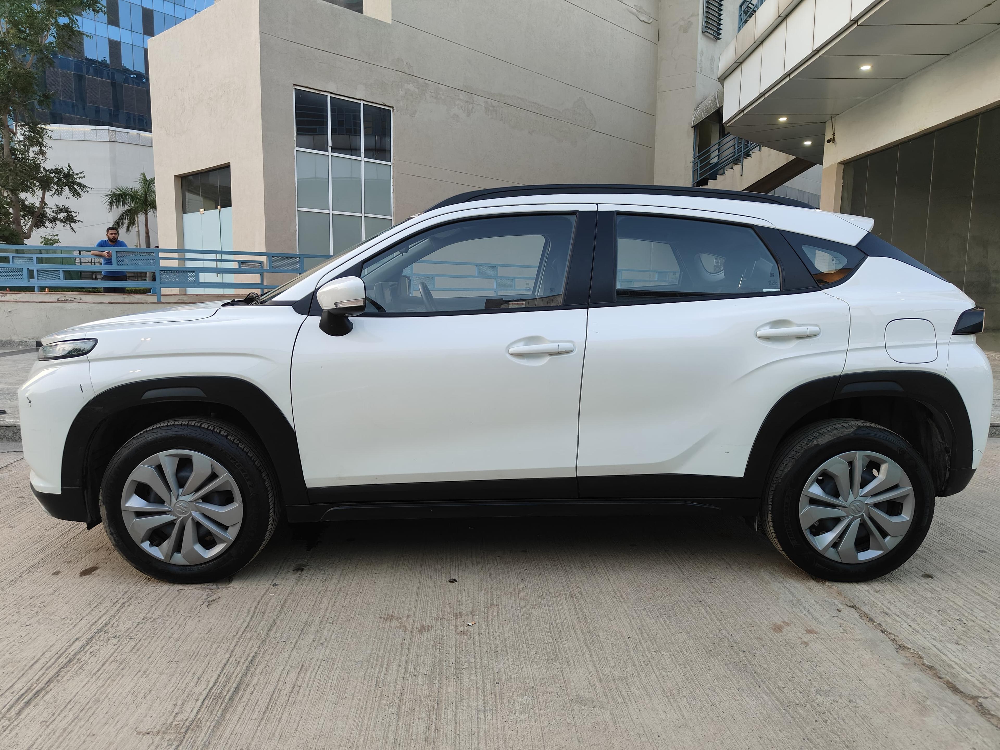 यूज़्ड 2024 मारुति सुजुकी फ्रोंक्स, Spaze Business Park, Gurgaon 1 यूज़्ड 2024 मारुति सुजुकी फ्रोंक्स, Spaze Business Park, Gurgaon 1