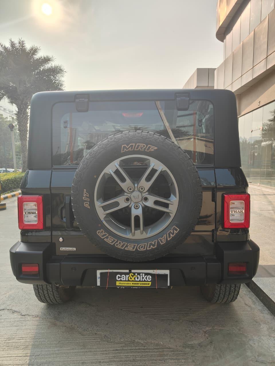 यूज़्ड 2025 महिंद्रा थार, Spaze Business Park, Gurgaon 3 यूज़्ड 2025 महिंद्रा थार, Spaze Business Park, Gurgaon 3