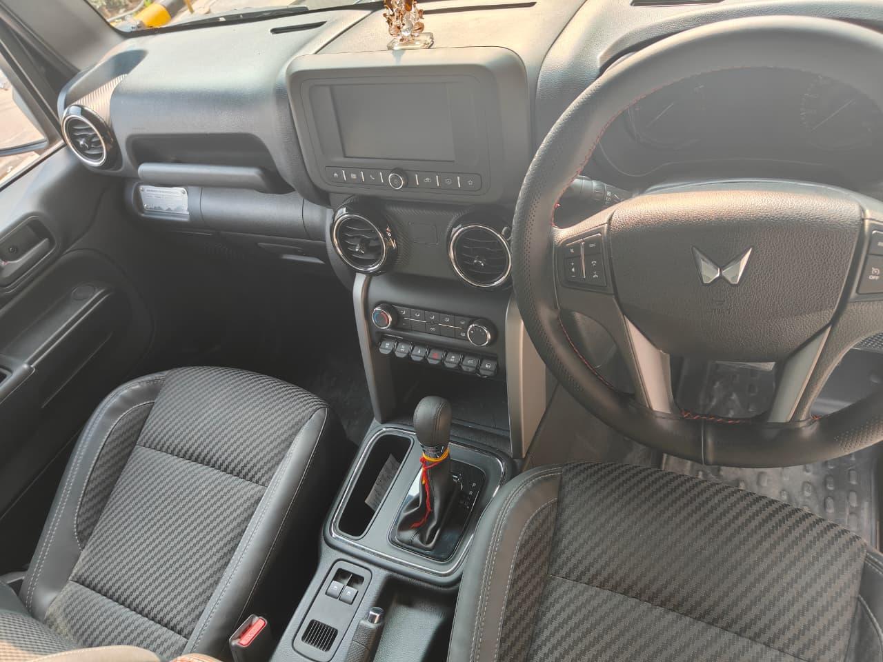 यूज़्ड 2025 महिंद्रा थार, Spaze Business Park, Gurgaon 8 यूज़्ड 2025 महिंद्रा थार, Spaze Business Park, Gurgaon 8