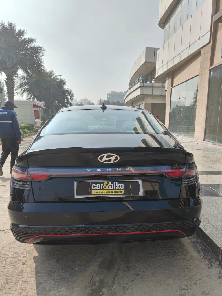 यूज़्ड 2023 ह्युंडई वरना, Spaze Business Park, Gurgaon 3 यूज़्ड 2023 ह्युंडई वरना, Spaze Business Park, Gurgaon 3