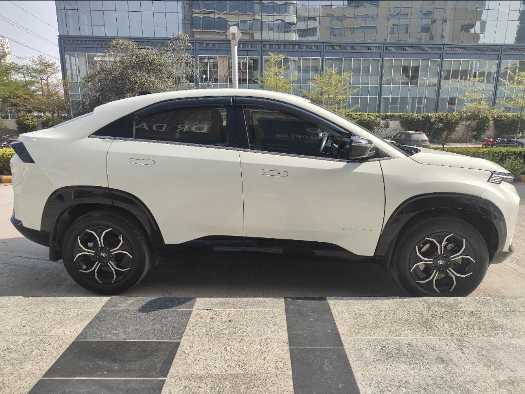 यूज़्ड 2025 टाटा कौरवव, Spaze Business Park, Gurgaon 5 यूज़्ड 2025 टाटा कौरवव, Spaze Business Park, Gurgaon 5