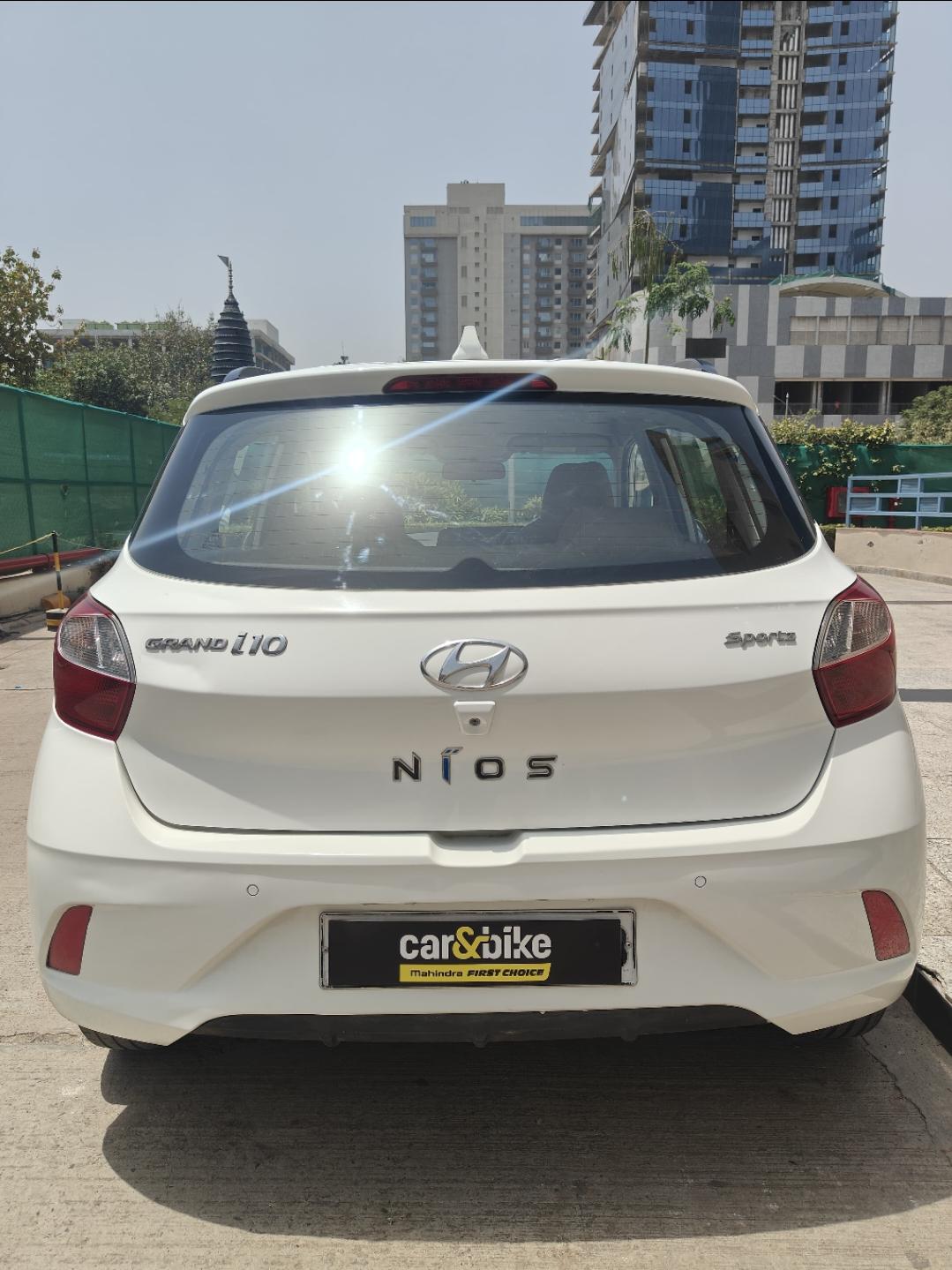 यूज़्ड 2020 ह्युंडई ग्रैंड आई10 निओस, Spaze Business Park, Gurgaon 3 यूज़्ड 2020 ह्युंडई ग्रैंड आई10 निओस, Spaze Business Park, Gurgaon 3