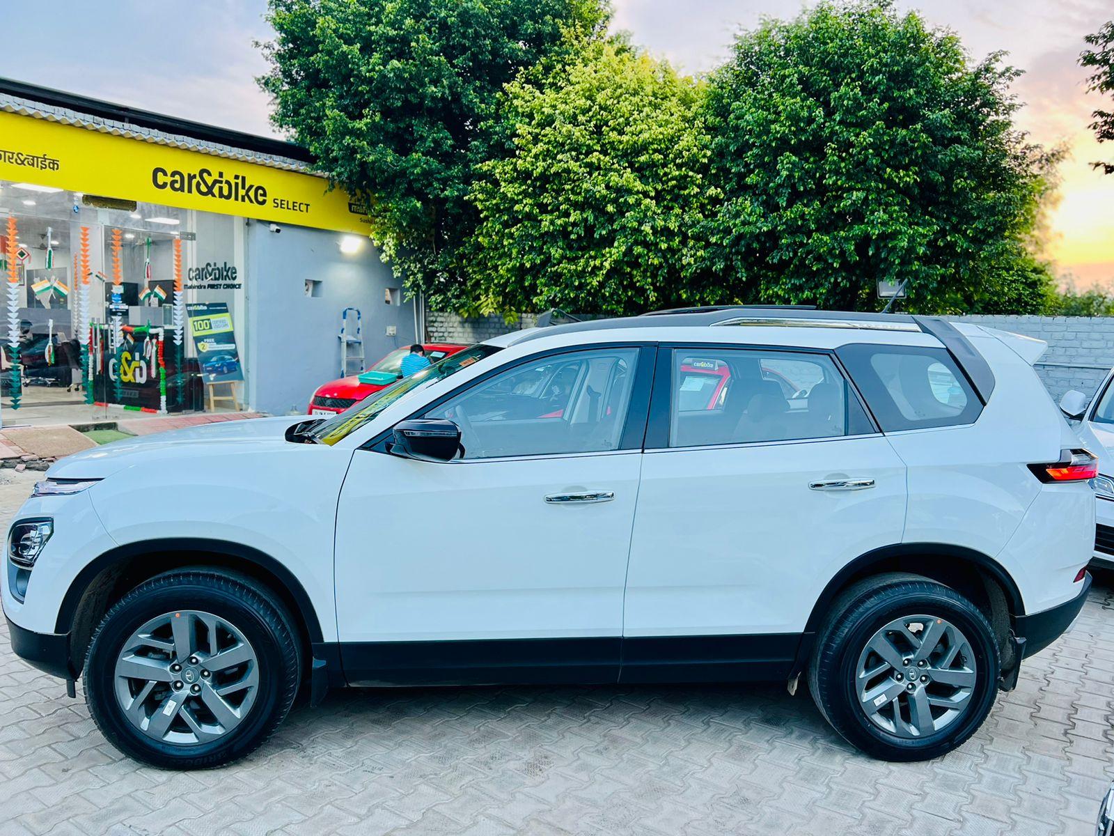 2022 टाटा सफारी XTA Plus 2022 टाटा सफारी XTA Plus