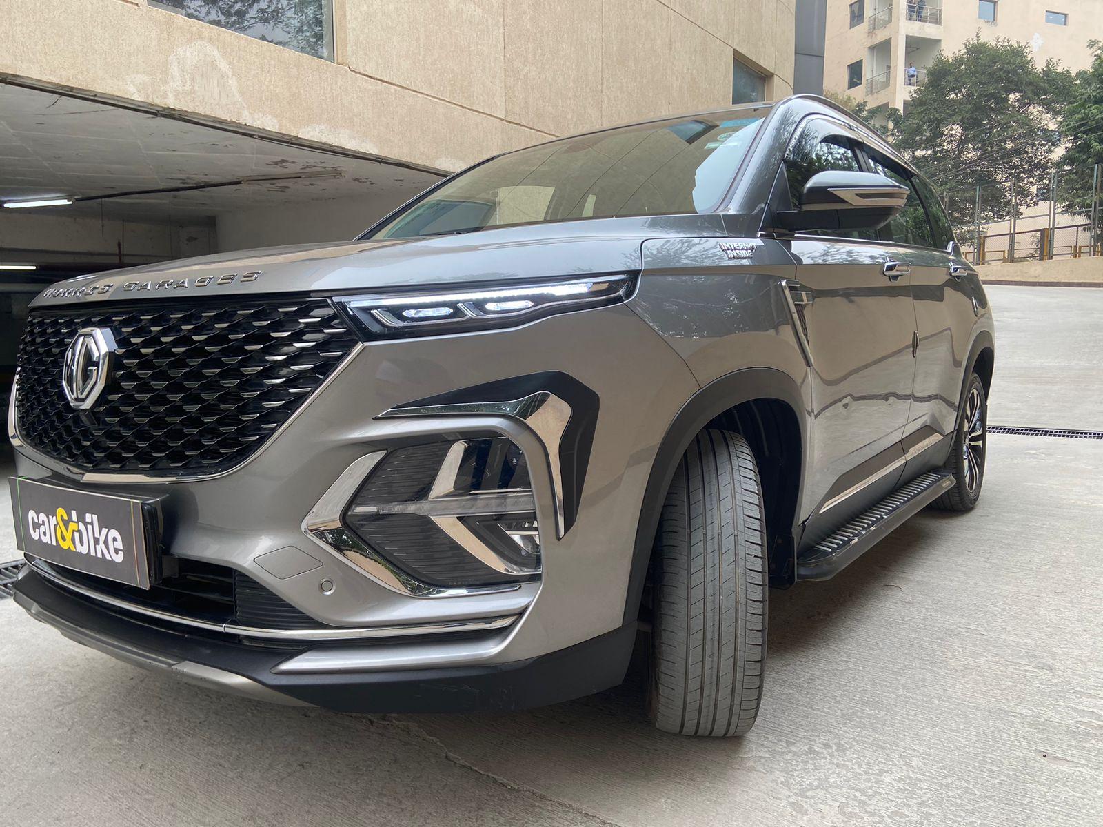 2022 एमजी हेक्टर प्लस Sharp Petrol MT 2022 एमजी हेक्टर प्लस Sharp Petrol MT