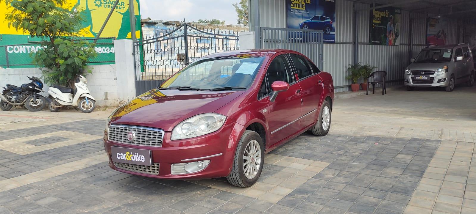 2010 फिएट लीनिया Emotion Multijet 1.3 2010 फिएट लीनिया Emotion Multijet 1.3