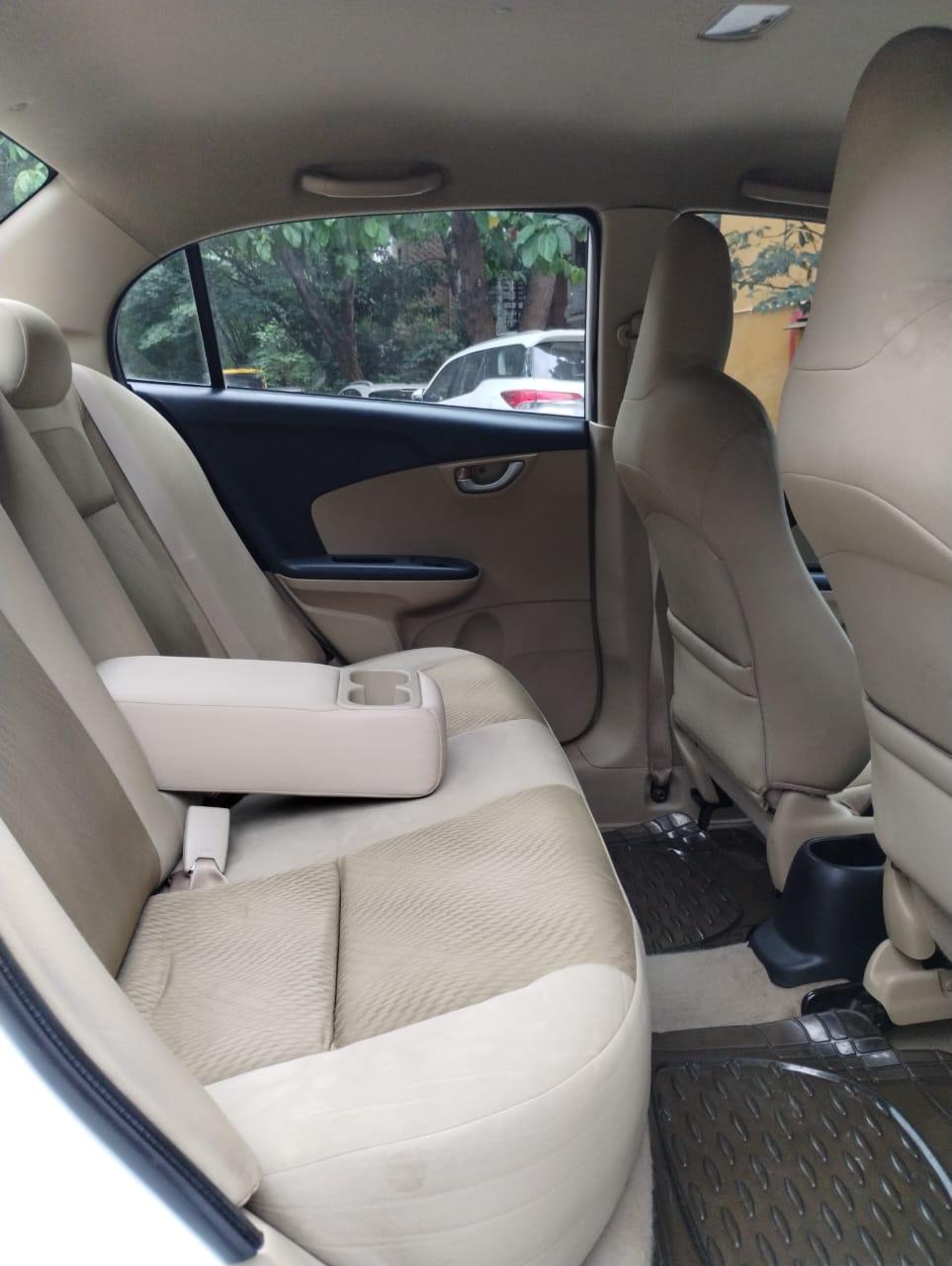 यूज़्ड 2015 होंडा अमेज़, HSR Layout, Bangalore 16 यूज़्ड 2015 होंडा अमेज़, HSR Layout, Bangalore 16