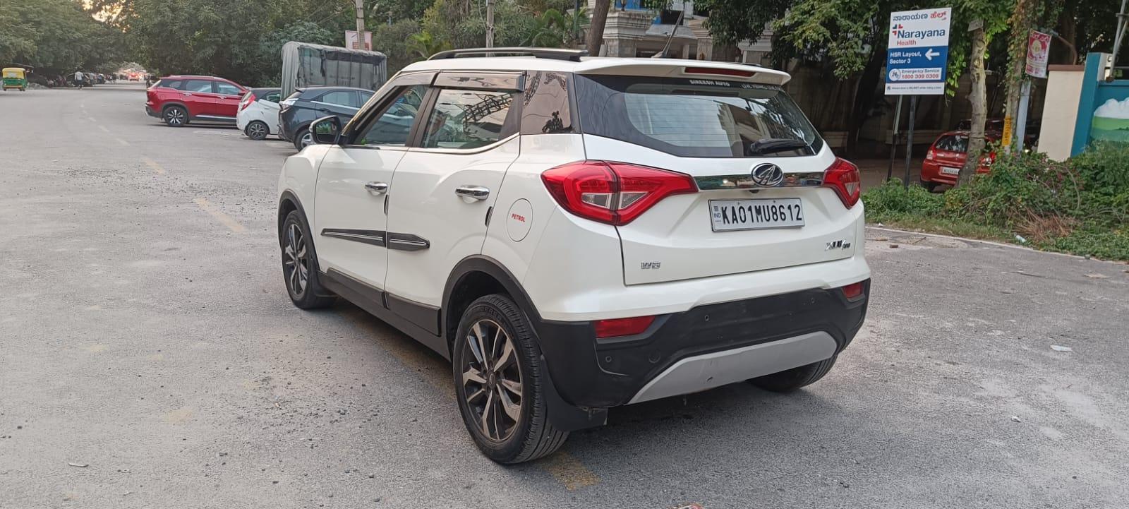 यूज़्ड 2020 महिंद्रा एक्सयूवी300, HSR Layout, Bangalore 2 यूज़्ड 2020 महिंद्रा एक्सयूवी300, HSR Layout, Bangalore 2