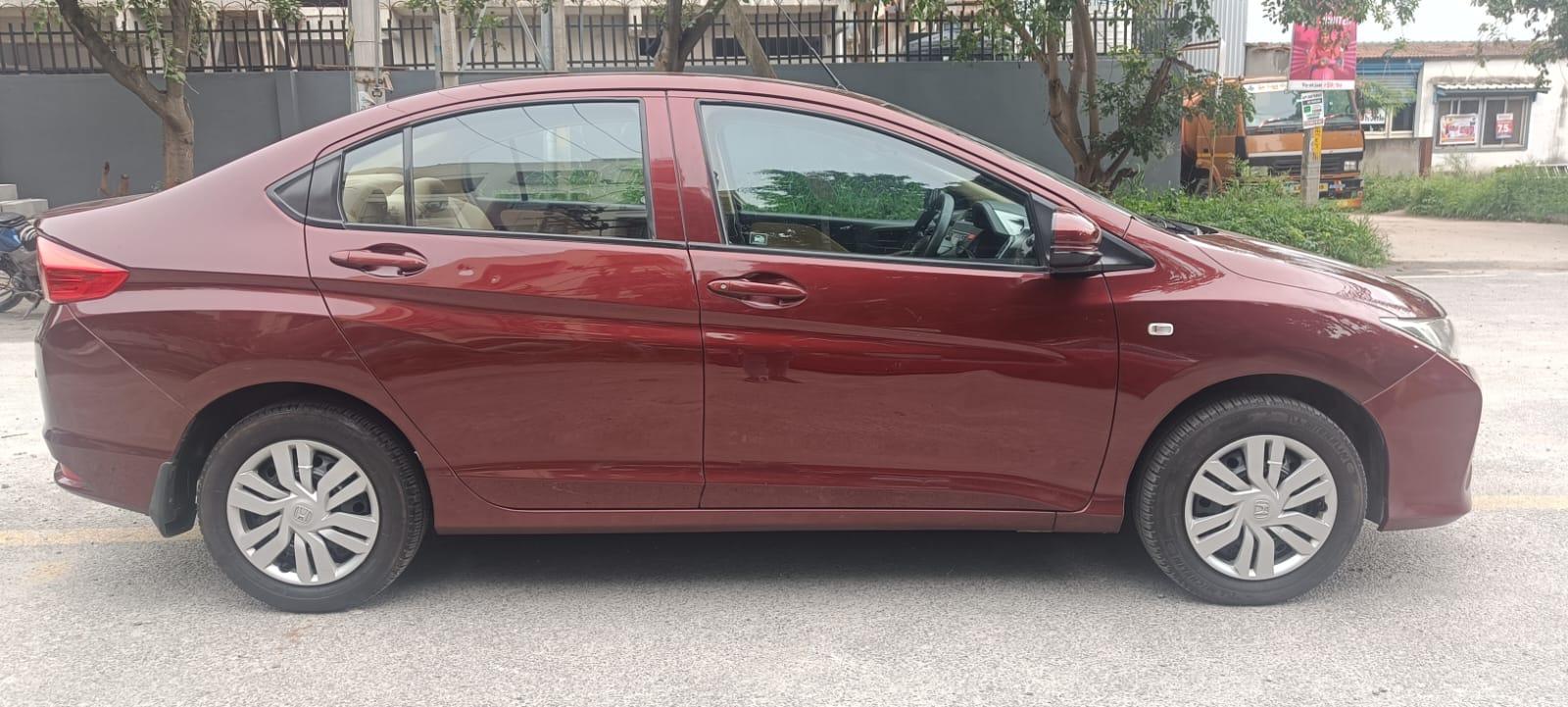 यूज़्ड 2014 होंडा सिटी, HSR Layout, Bangalore 5 यूज़्ड 2014 होंडा सिटी, HSR Layout, Bangalore 5