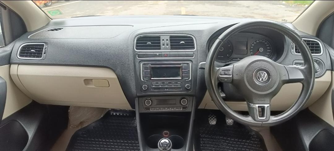 यूज़्ड 2013 फॉक्सवैगन पोलो, HSR Layout, Bangalore 11 यूज़्ड 2013 फॉक्सवैगन पोलो, HSR Layout, Bangalore 11