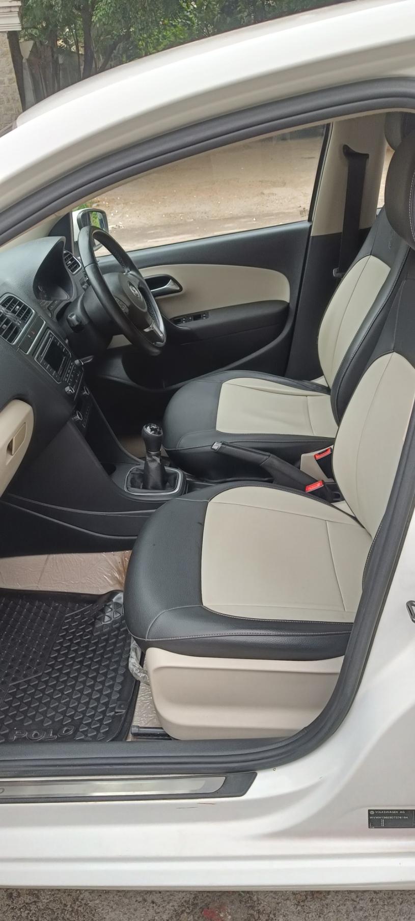 यूज़्ड 2013 फॉक्सवैगन पोलो, HSR Layout, Bangalore 15 यूज़्ड 2013 फॉक्सवैगन पोलो, HSR Layout, Bangalore 15