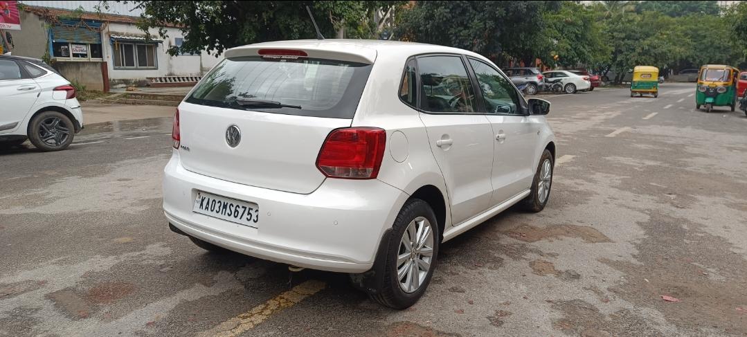 यूज़्ड 2013 फॉक्सवैगन पोलो, HSR Layout, Bangalore 2 यूज़्ड 2013 फॉक्सवैगन पोलो, HSR Layout, Bangalore 2