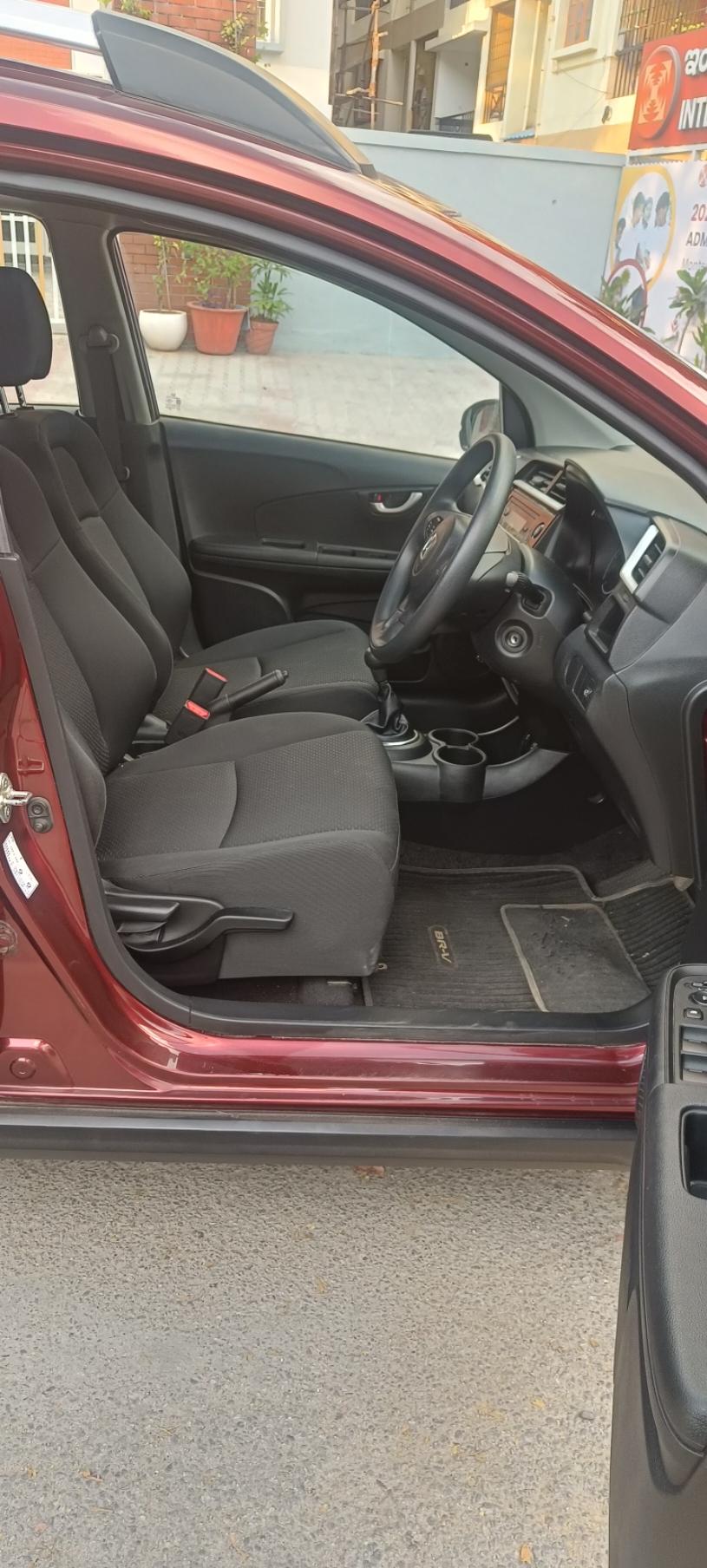 यूज़्ड 2019 होंडा बीआर-वी, HSR Layout, Bangalore 15 यूज़्ड 2019 होंडा बीआर-वी, HSR Layout, Bangalore 15