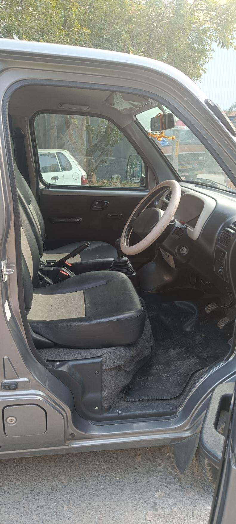 यूज़्ड 2018 मारुति सुजुकी इको, HSR Layout, Bangalore 15 यूज़्ड 2018 मारुति सुजुकी इको, HSR Layout, Bangalore 15