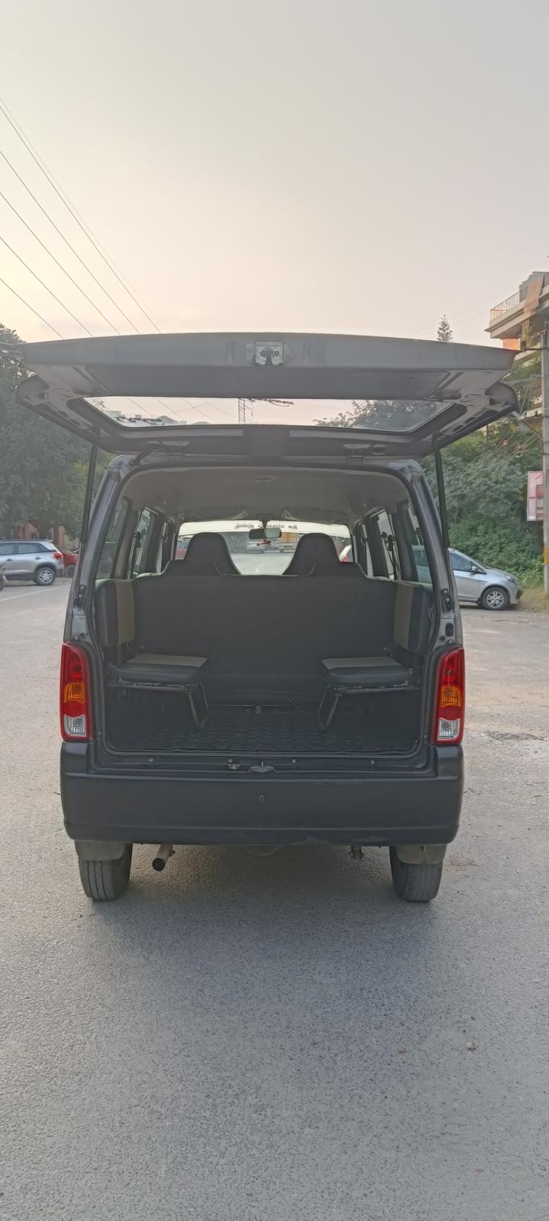 यूज़्ड 2018 मारुति सुजुकी इको, HSR Layout, Bangalore 9 यूज़्ड 2018 मारुति सुजुकी इको, HSR Layout, Bangalore 9