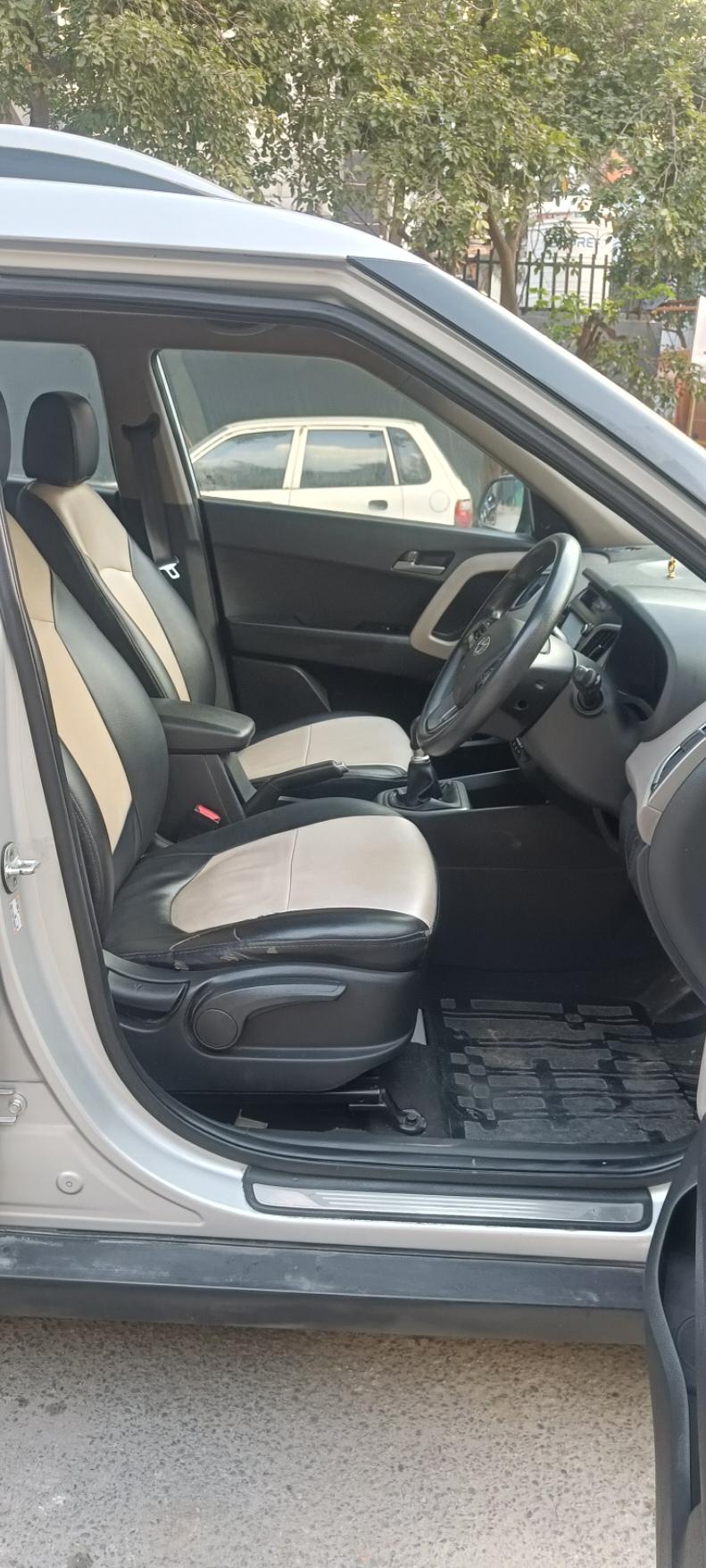 यूज़्ड 2016 ह्युंडई क्रेटा, HSR Layout, Bangalore 15 यूज़्ड 2016 ह्युंडई क्रेटा, HSR Layout, Bangalore 15