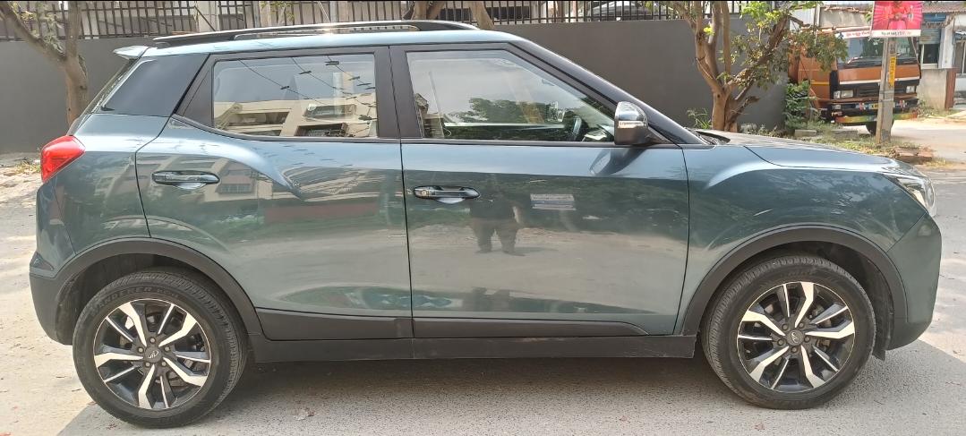 यूज़्ड 2020 महिंद्रा एक्सयूवी300, HSR Layout, Bangalore 5 यूज़्ड 2020 महिंद्रा एक्सयूवी300, HSR Layout, Bangalore 5