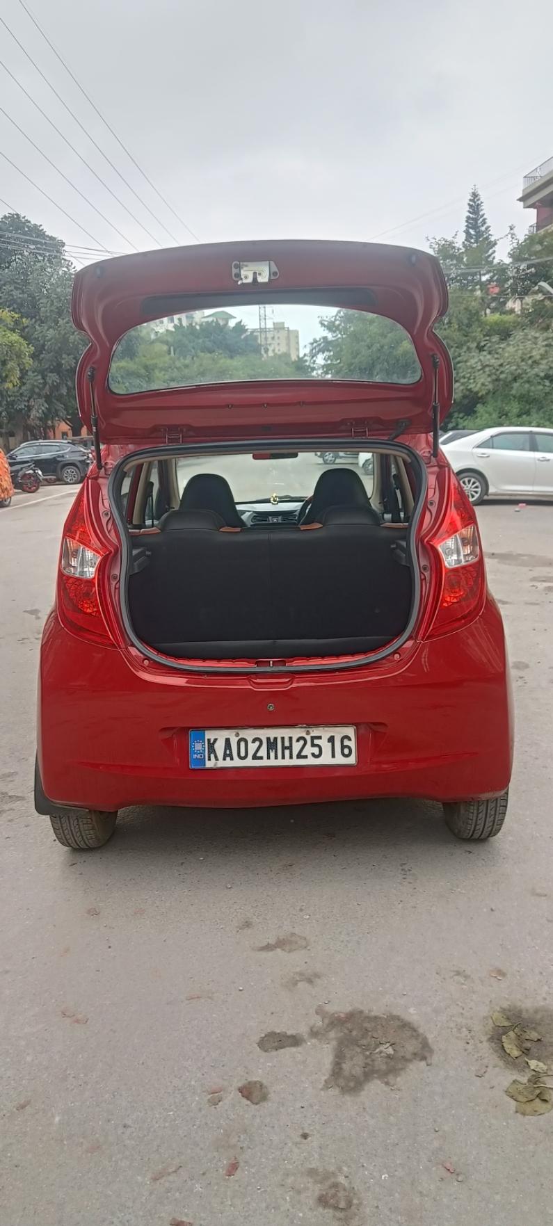 यूज़्ड 2013 ह्युंडई इऑन, HSR Layout, Bangalore 9 यूज़्ड 2013 ह्युंडई इऑन, HSR Layout, Bangalore 9