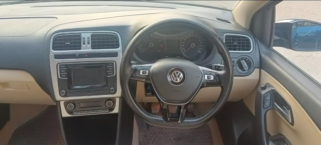 यूज़्ड 2016 फॉक्सवैगन एमियो, HSR Layout, Bangalore 12 यूज़्ड 2016 फॉक्सवैगन एमियो, HSR Layout, Bangalore 12