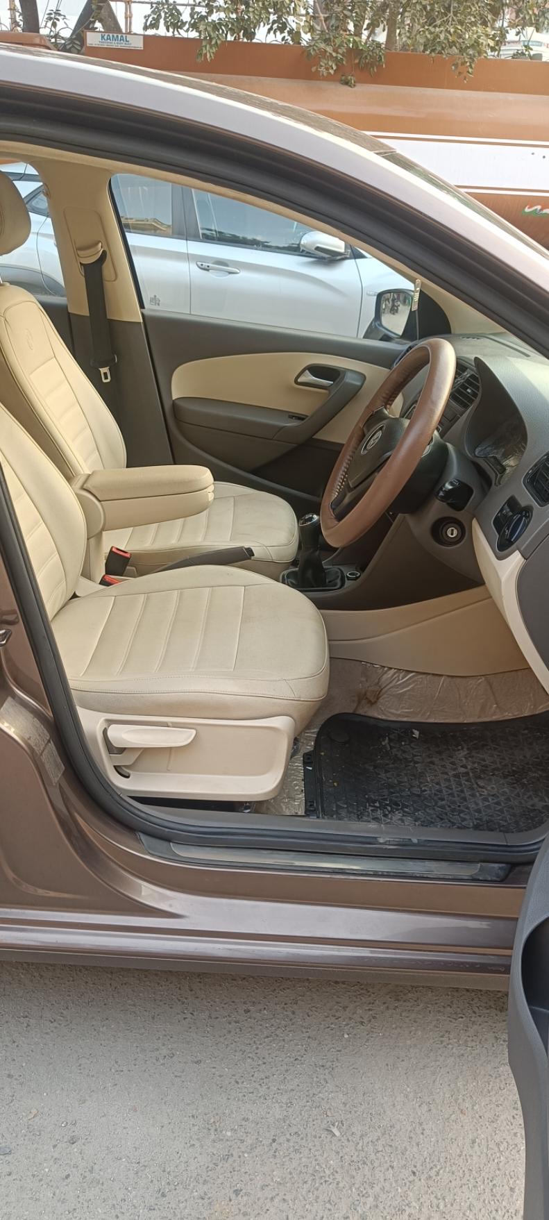 यूज़्ड 2022 मारुति सुजुकी अर्टिगा, HSR Layout, Bangalore 15 यूज़्ड 2022 मारुति सुजुकी अर्टिगा, HSR Layout, Bangalore 15