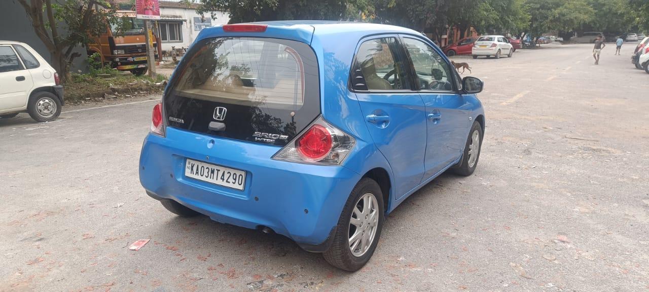 यूज़्ड 2014 होंडा ब्रियो, HSR Layout, Bangalore 4 यूज़्ड 2014 होंडा ब्रियो, HSR Layout, Bangalore 4