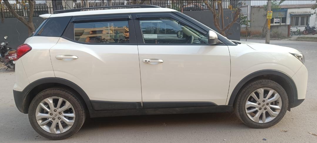 यूज़्ड 2021 महिंद्रा एक्सयूवी300, HSR Layout, Bangalore 5 यूज़्ड 2021 महिंद्रा एक्सयूवी300, HSR Layout, Bangalore 5