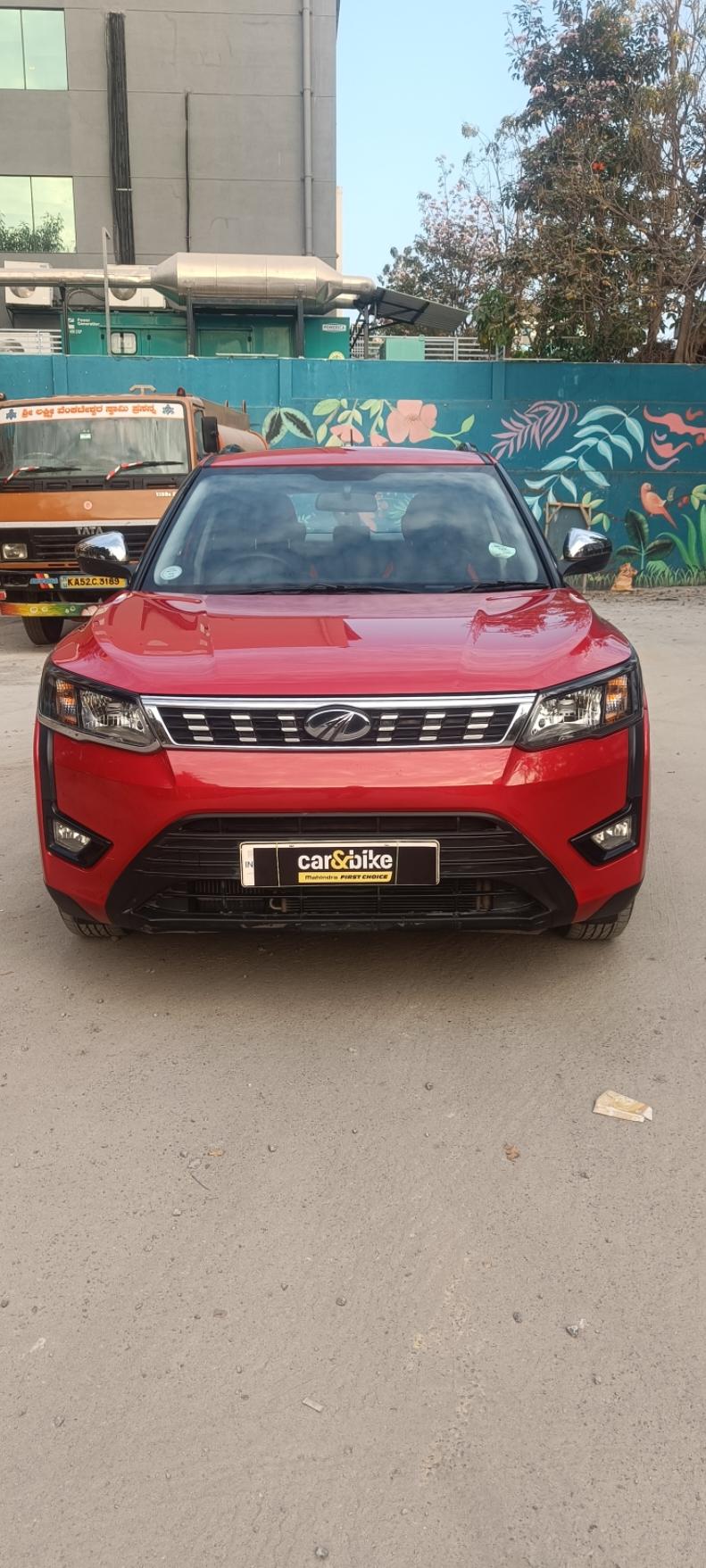 यूज़्ड 2021 महिंद्रा एक्सयूवी300, HSR Layout, Bangalore 7 यूज़्ड 2021 महिंद्रा एक्सयूवी300, HSR Layout, Bangalore 7