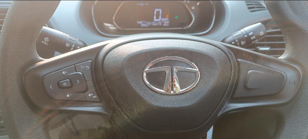 यूज़्ड 2021 टाटा टीगोर, HSR Layout, Bangalore 10 यूज़्ड 2021 टाटा टीगोर, HSR Layout, Bangalore 10