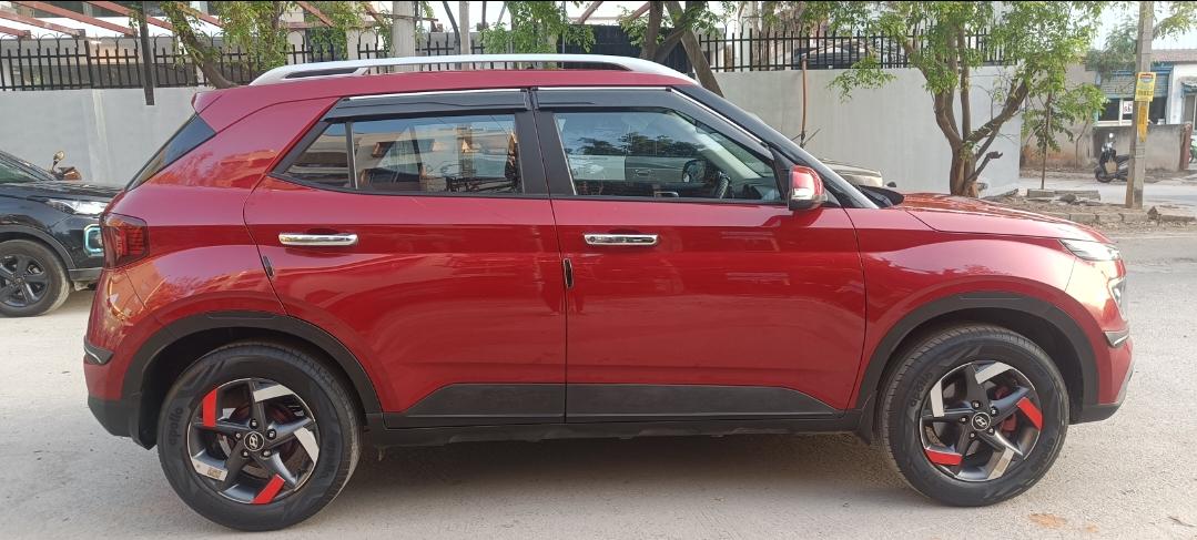 यूज़्ड 2021 ह्युंडई वेन्यू, HSR Layout, Bangalore 5 यूज़्ड 2021 ह्युंडई वेन्यू, HSR Layout, Bangalore 5