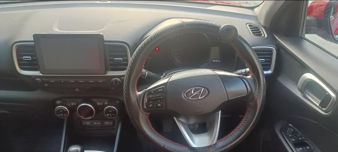 यूज़्ड 2021 ह्युंडई वेन्यू, HSR Layout, Bangalore 12 यूज़्ड 2021 ह्युंडई वेन्यू, HSR Layout, Bangalore 12